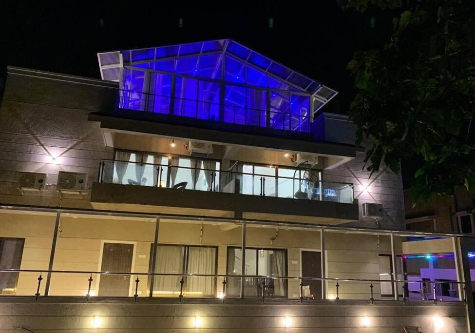 The Retreat-Glasshouse Bungalow Igatpuri Bagian luar foto
